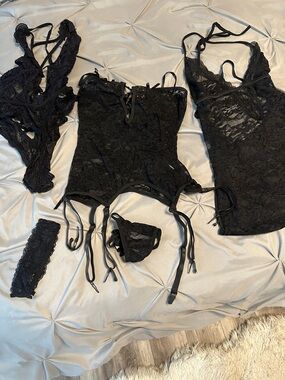 Black Lace Lingerie Set - 3 Seperate Outfits